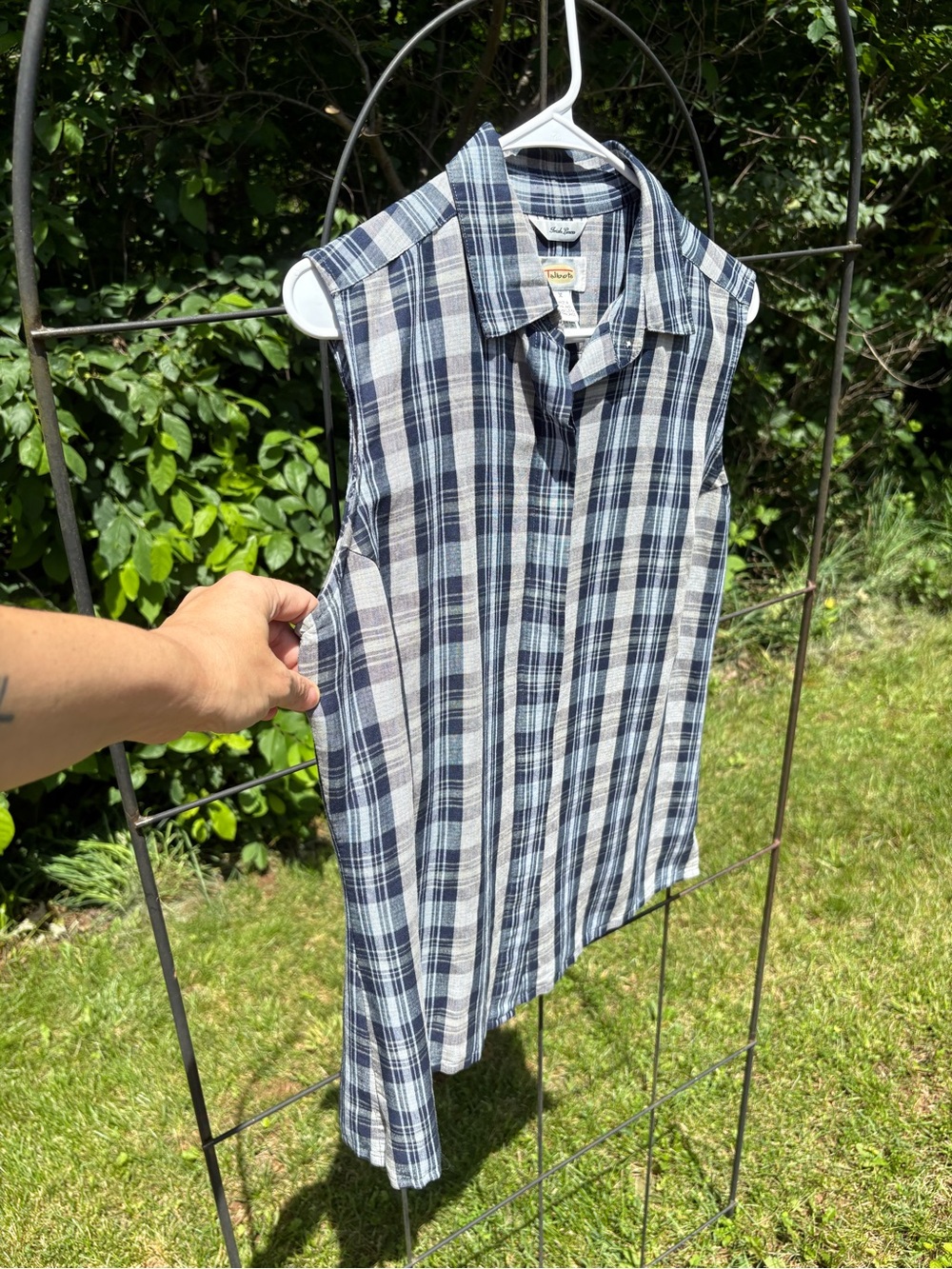 Talbots Navy Blue Beige Gray Plaid Button-Front Shirt Sleeveless Linen-Blend - Picture 5 of 12